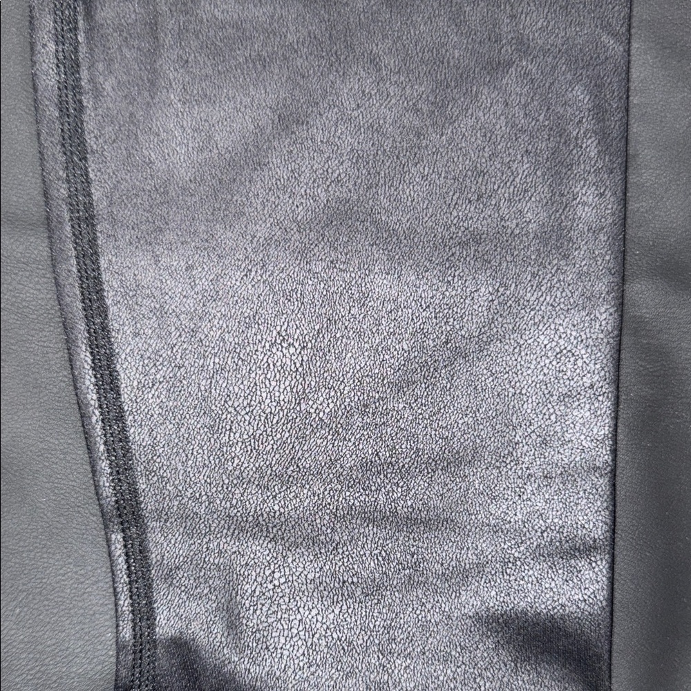 DIXXON Black High-Waist Leggings - Picture 4 of 10